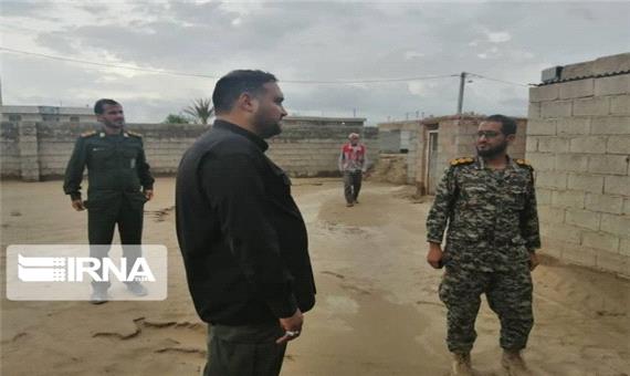 بیش از 2500 بسته معیشتی بین سیل زدگان فارس توزیع شد