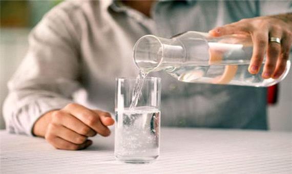 خوردن آب ناشتا ضرر دارد؟