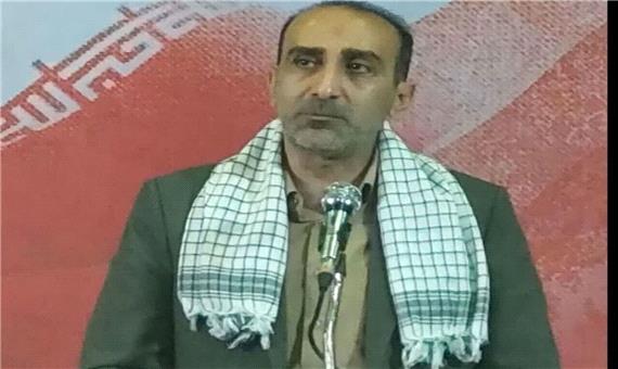 معاون استاندار فارس: دشمن، ایران قوی را نمی‌خواهد