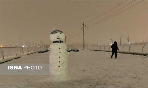 بارش برف و باران در بیشتر استان‌های کشور طی امروز