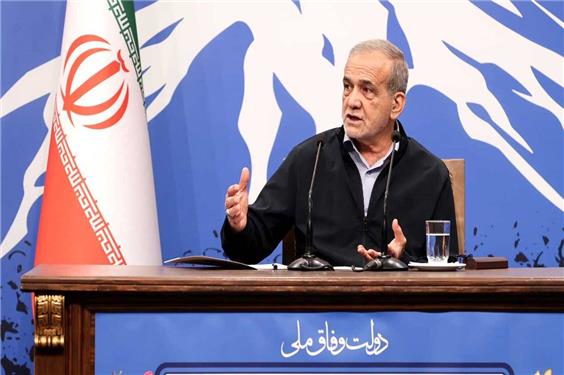 سرمقاله فرهیختگان/ تحلیلی نظری بر رهیافت وفاق در یک‌سالگی دولت