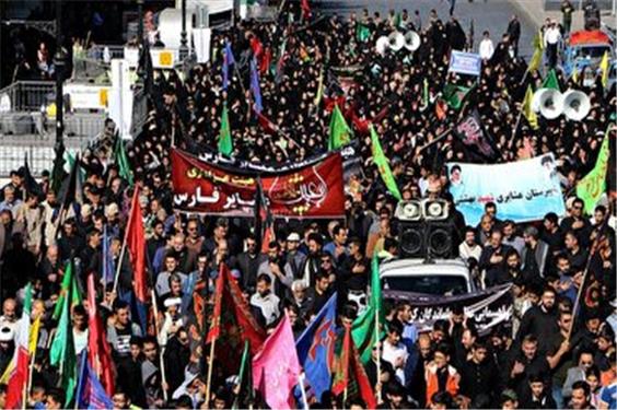 آغاز مراسم راهپیمایی جاماندگان اربعین در  فارس
