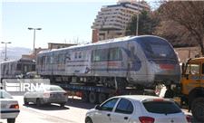 پنج واگن قطار ساخت داخل برای تجهیز مترو وارد شیراز شد