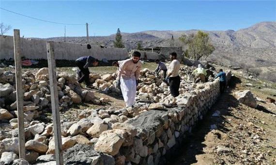 ارائه خدمات گروه جهادی شهید نواب در روستای گرگنا شهرستان کازرون