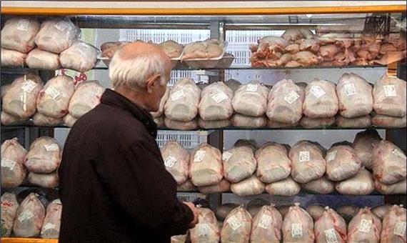 هزار تن مرغ منجمد در فارس ذخیره شد