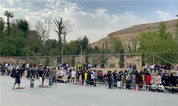 فرماندار شیراز: هیچ نوجوانی در رابطه با هنجارشکنی بلوار چمران بازداشت نشده است