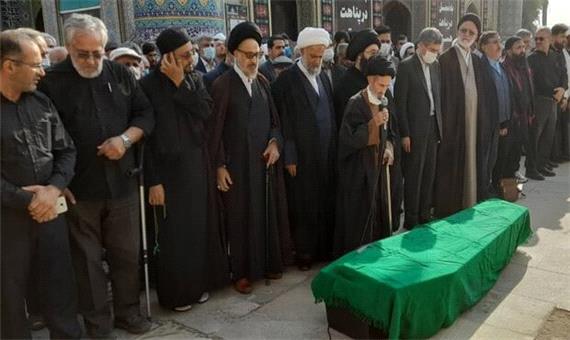 برگزاری مراسم تشییع و تدفین «سید مهدی انجوی نژاد» در شیراز