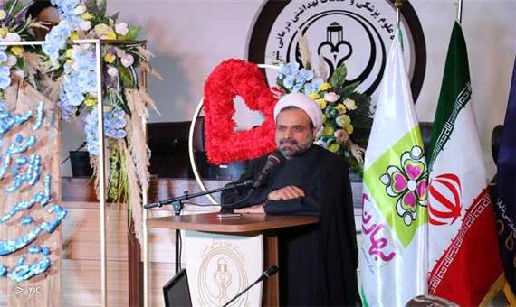 اعزام کاروان زوج‌های دانشجوی شیراز به مشهد مقدس