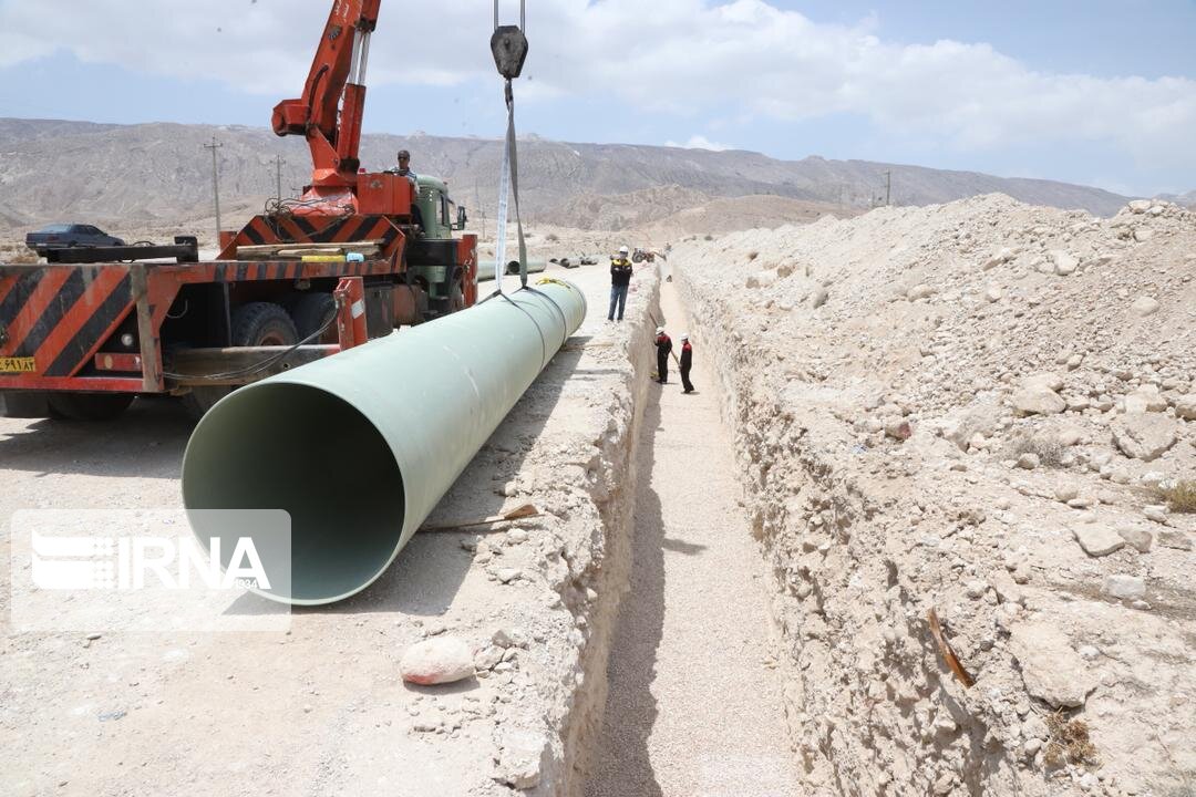 نماینده مجلس: فارس، نزدیکترین مسیر انتقال آب خلیج‌فارس به اصفهان است