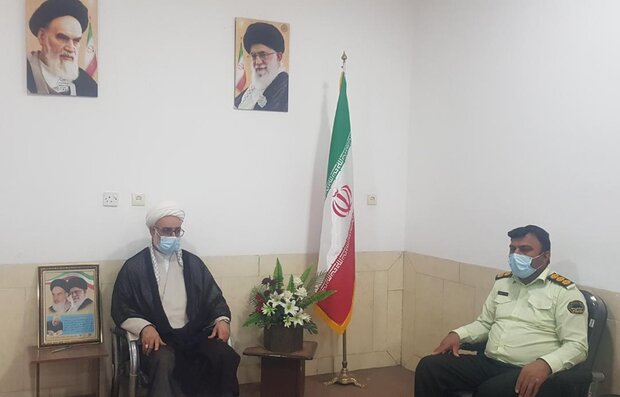 قدردانی امام جمعه لامرد از عملکرد پلیس این شهرستان در نوروز ۱۴۰۱