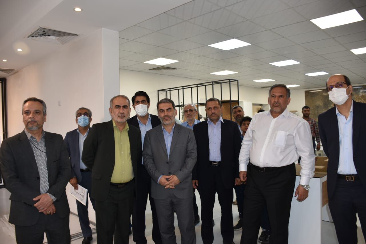 بازدید اعضای کمیسیون جهش تولید از مشکلات چند کارخانه در استان فارس