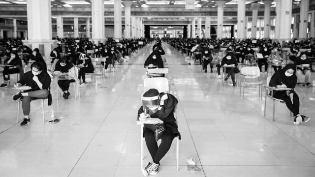 سیاه بازار تقلب کنکور / پاک‌کن‌ها و خودکار‌های سیم‌کارت‌خور ۹ میلیونی!