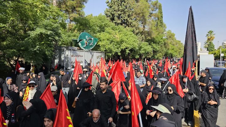آغاز مراسم پیاده روی جاماندگان اربعین حسینی در شیراز