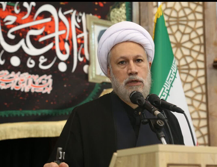اتحاد ملی و تبعیت از رهبری، دو کلید مهم پیروزی در برابر دشمنان