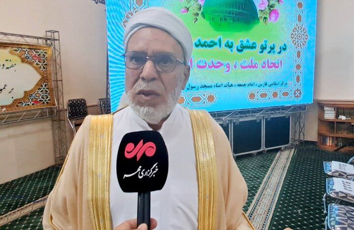 امام جمعه اهل سنت شیراز:وحدت اسلامی درعمل به سیره نبوی و علوی ممکن است