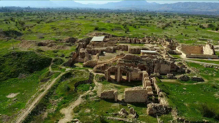 شگفتی‌های معماری معبد آناهیتای بیشاپور