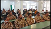 آموزش فنی تراکتور و کمباین به سربازان در پاسارگاد برای ورود به بازار کار