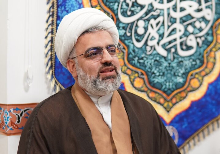 زندگی هدفمند با تکیه بر ارزش‌های الهی راز خوشبختی است