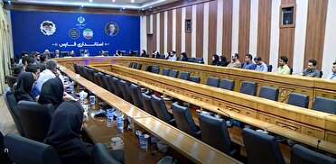 هم اندیشی جمعی از نخبگان فارس با استاندار