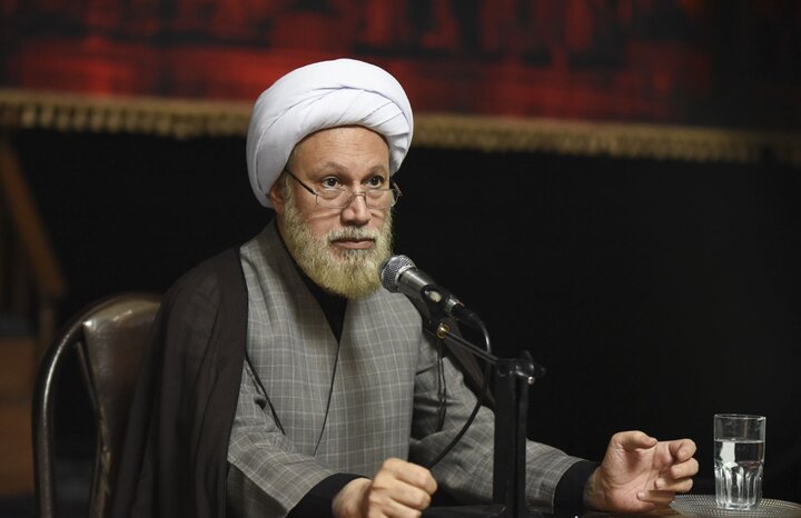 آیت‌الله دژکام: شیرازی‌ها در محبت به اهل بیت(ع) همواره پیشگام هستند