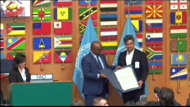 اعطا گواهی ثبت انجیر دیم استهبان به ایران