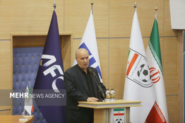 تاج: سلامت بازیکنان و حرفه‌ای‌سازی ارکان باشگاه‌ها از اولویت‌هاست