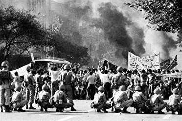 ۱۳ آبان ۱۳۵۸ نقطه عطفی در تاریخ انقلاب اسلامی