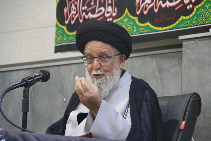 آیت الله مدرسی: زندگی حضرت زهرا(س) الگوی تربیت اسلامی است