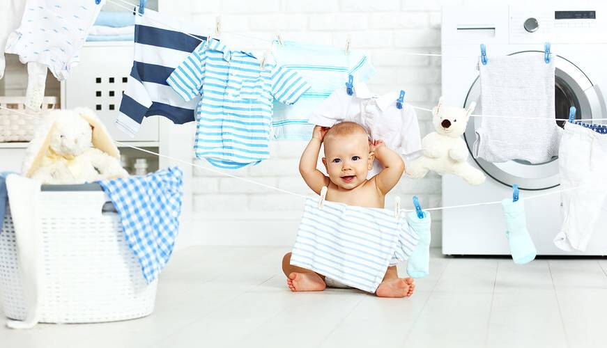 راهنمای شست‌وشوی لباس نوزادان