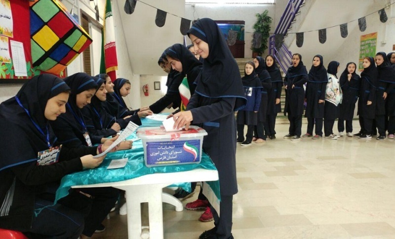 برگزاری انتخابات شورا‌های دانش آموزی درمدارس فارس