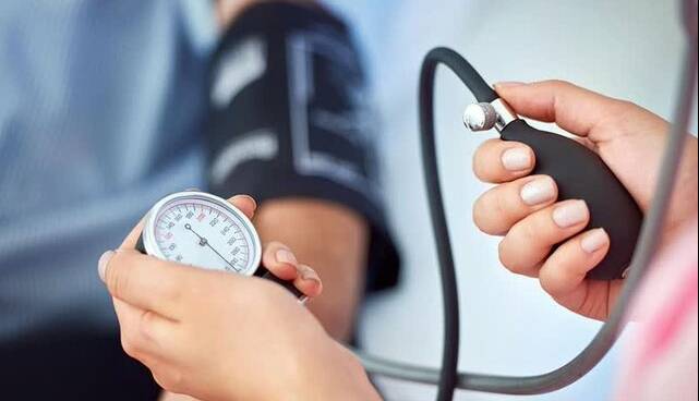 نوسان فشارخون به اندازه فشارخون بالا برای مغز خطرناک است