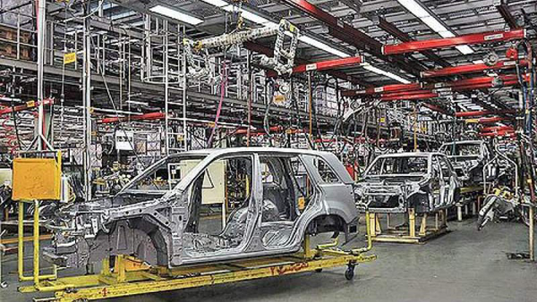 بسته حمایت از خودروسازان و زنجیره تامین خودرو تصویب شد