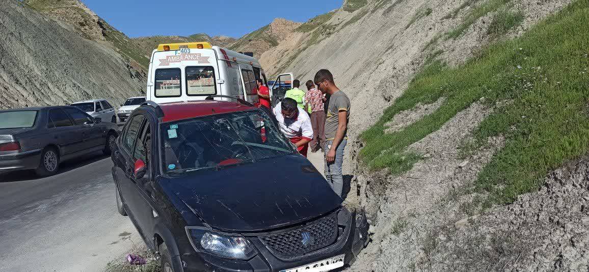 تصادف ۲ خودرو در جاده کازرون به کنارتخته با پنج مصدوم