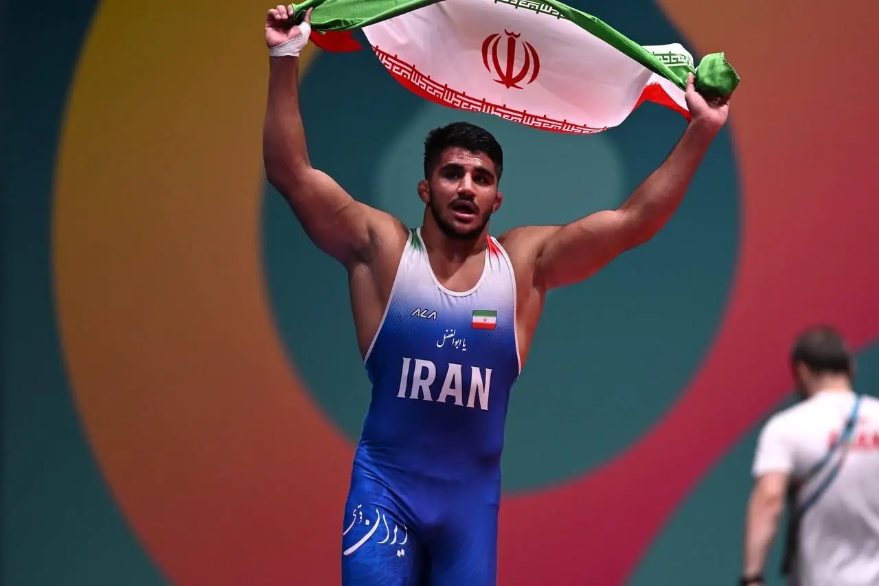 کشتی گیر فارسی برترین فرنگی کار جهان شد