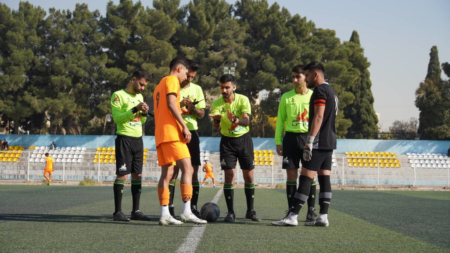 برق شیراز میزبان دربی امید‌های کشور