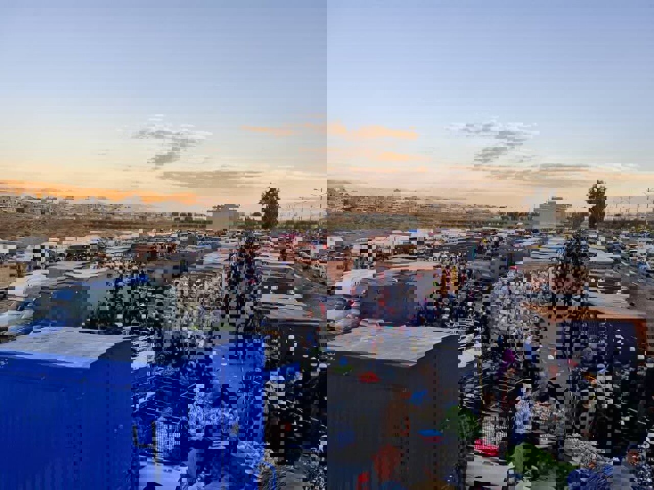 تعطیلی بازارهای موقت شهری شیراز در پی هشدار قرمز هواشناسی