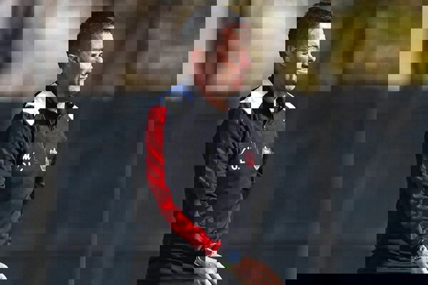 اوسمار: باید در قراردادم موی سفید می‌گذاشتم/ عقب نشینی را قبول ندارم