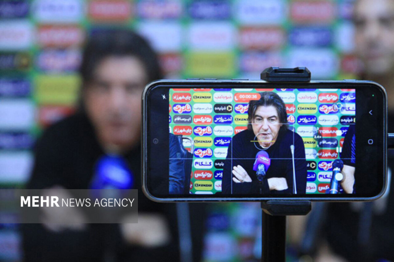 نشست خبری ساپینتو پیش از دیدار استقلال و خیبر لغو شد