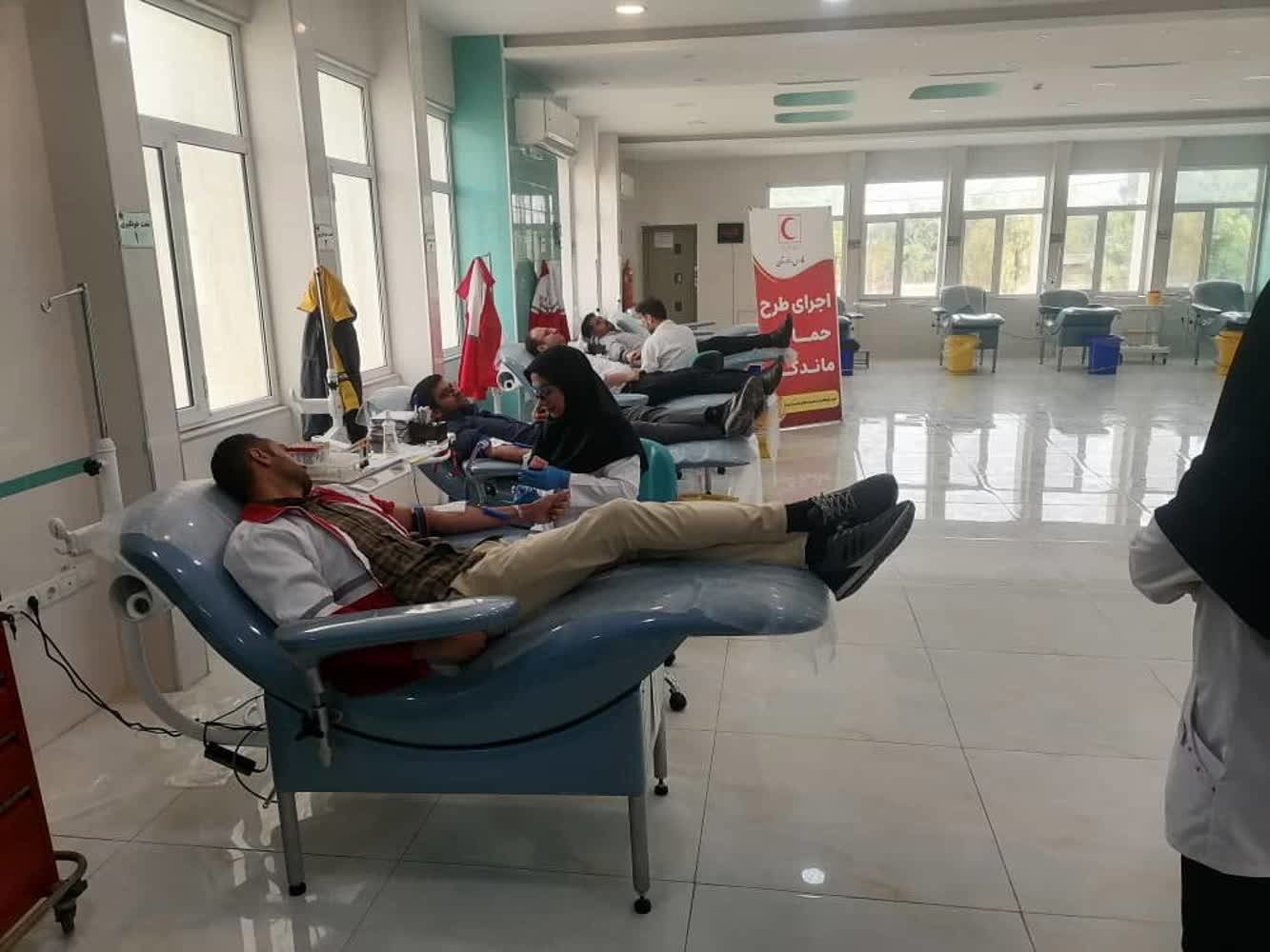 اهدا ۲۸ واحد خون در شهرستان لارستان