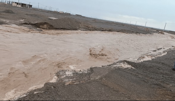 مسدود شدن راه ارتباطی ۱۱ روستا در فسا