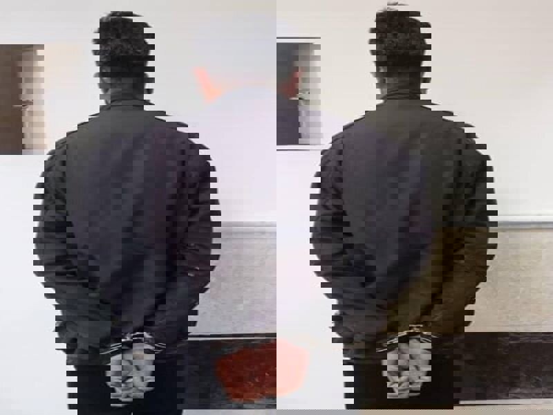 متهم به جعل اسناد مرجع قضایی در مرودشت دستگیر شد