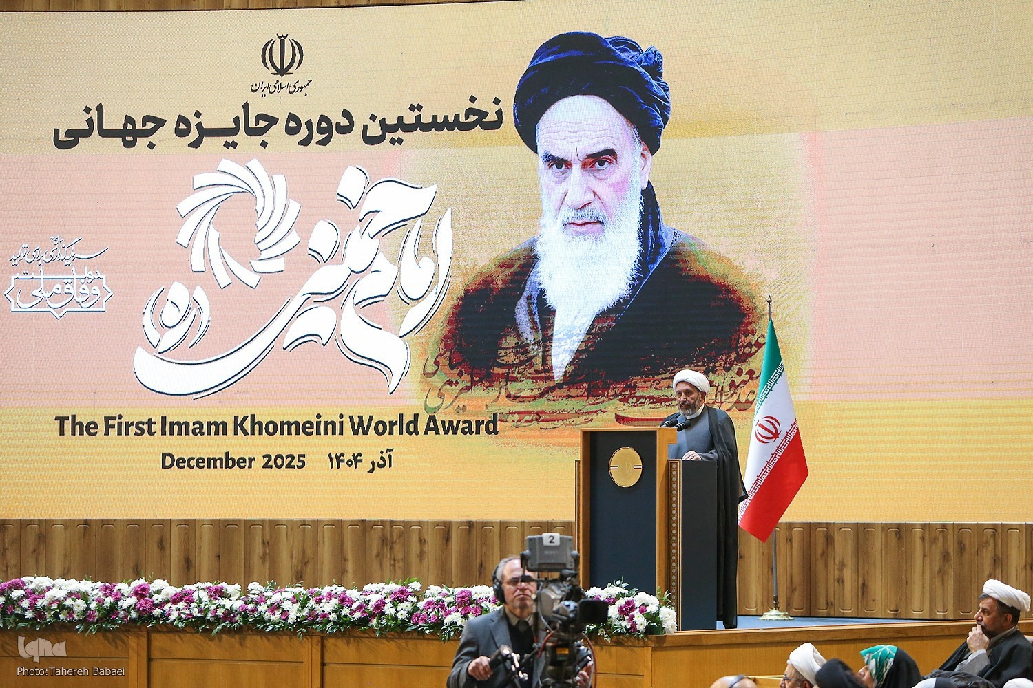 سرمقاله فرهیختگان/ مکتب امام‌ فراتر از یادبود تاریخی