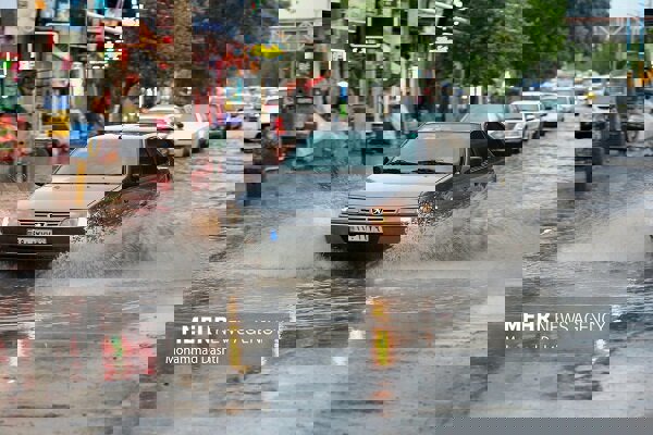 بارندگی شدید در لامرد بیش از ۶۰۰ خانه را دچار خسارت کرد