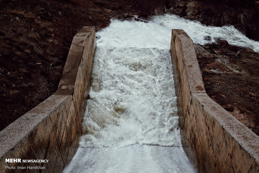 سد تنگ خمار فسا سرریز شد