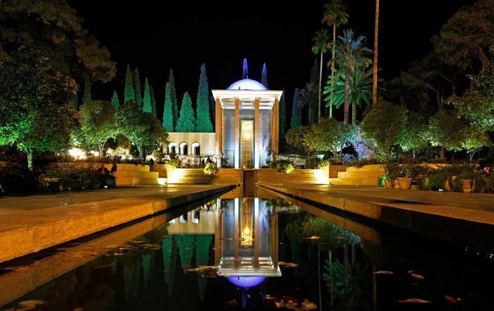 برپایی آیین شب چله در آرامگاه سعدی شیرازی