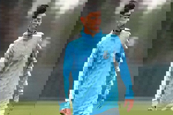 آمار خوب یک جوان در استقلال/ گزینه اصلی میانه زمین آبی‌ها مشخص شد