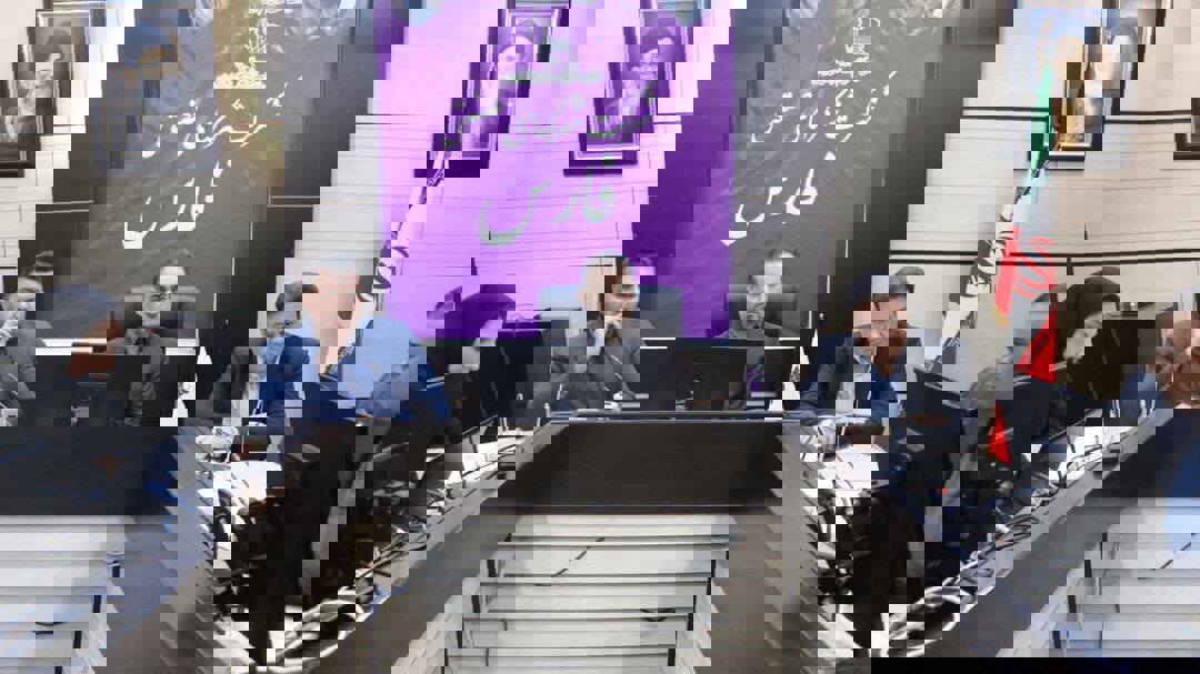 برنهاد: اولویت حمایت از سرمایه‌گذاران واقعی در فارس است