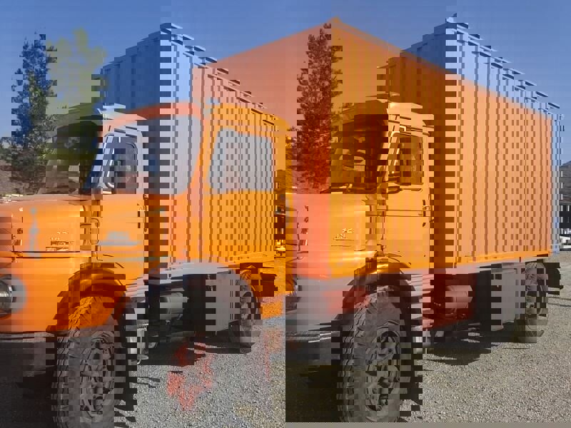 بیش از ۲۰ هزار لیتر گازوئیل قاچاق در شیراز کشف شد