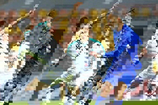 استقلال خوزستان سه امتیاز را در خانه حفظ کرد