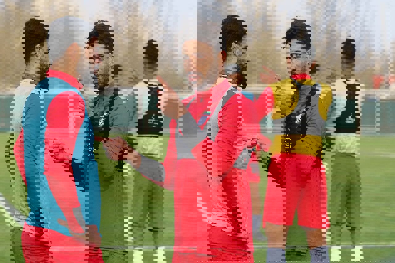 این دو بازیکن به تیم ملی لطمه می‌زنند/ دخالت بی‌مورد بخاطر منافع شخصی!